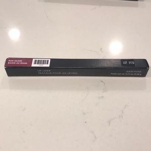 Arbonne lip liner
